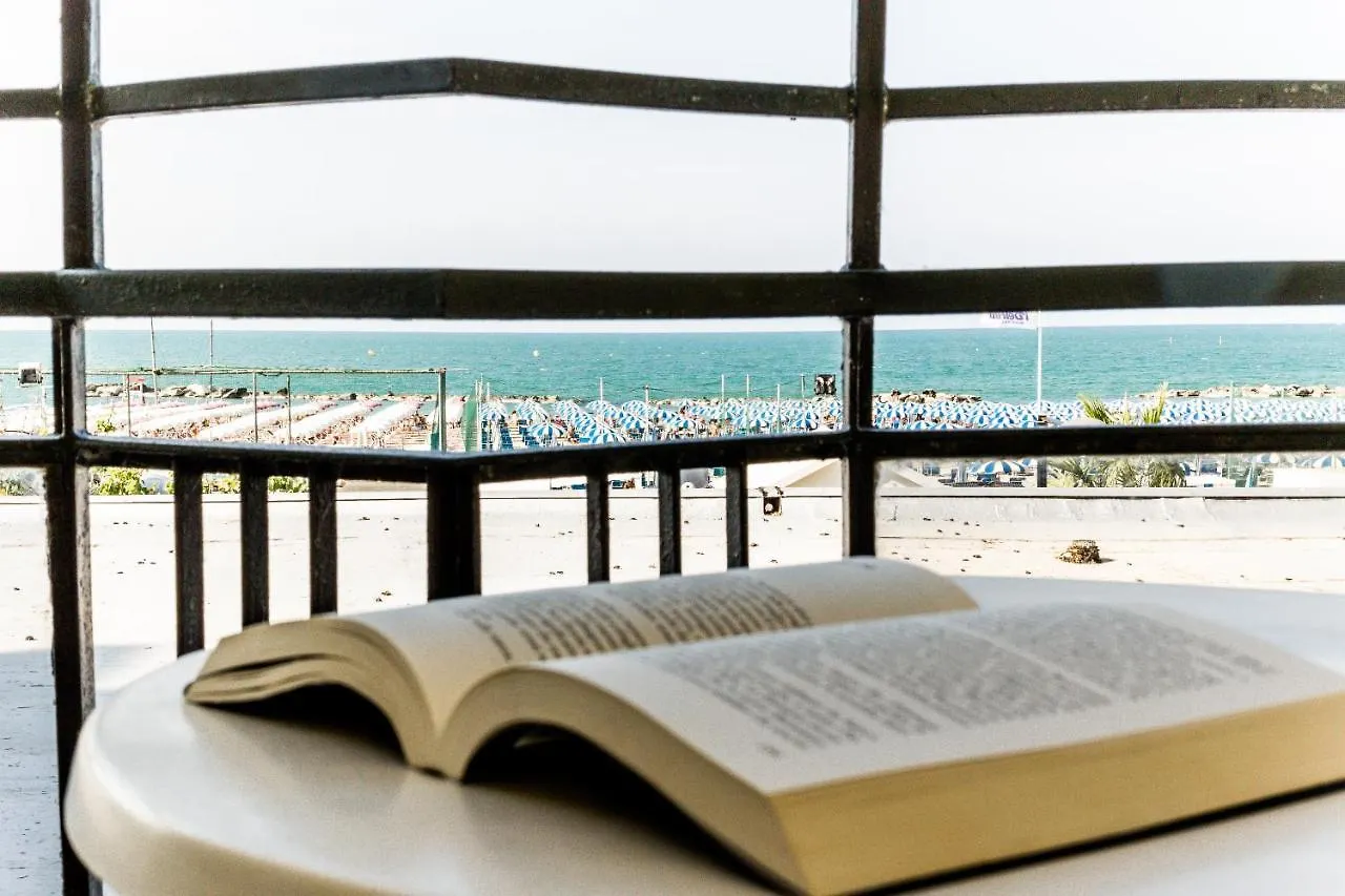 Hotel Royal Cattolica 3*,